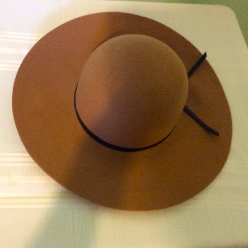 Old Navy Hat